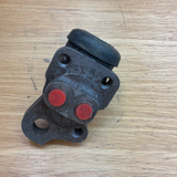 Wheel Cylinder ,front, right  for 220