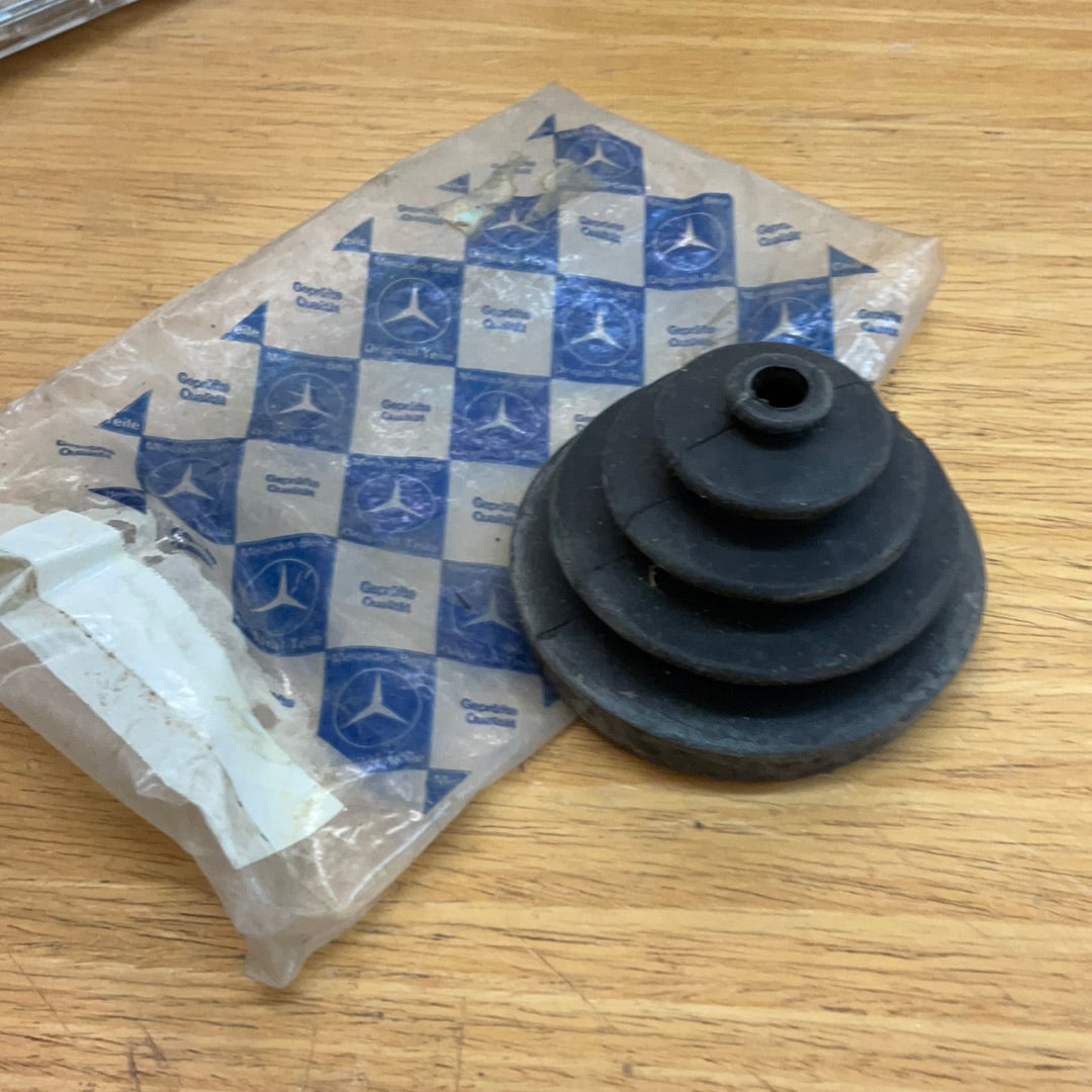 Gearshift boot, 230SL, 250SL, 280SL – Paul's Autohaus